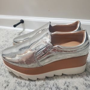 Qupid platform sneakers